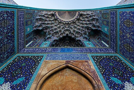 Entrance of Shah Mosque, by Poco a poco