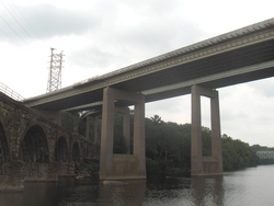 Twin Bridges in 2010, with Reading Railroad Bridge (left) and Falls Bridge (far right).