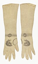 A woman's suede gloves, England, c. 1820