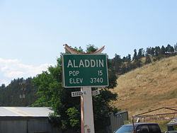 Aladdin, Wyoming population sign