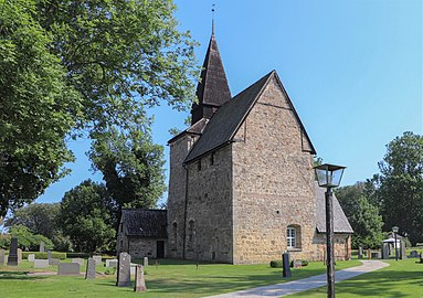 Kyrkan från nordväst