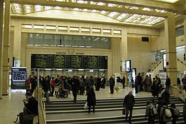 Grand hall de la Gare de Bruxelles-Central, restaurée en 2004.