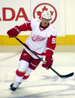 Stephen Weiss Wings 131101.png