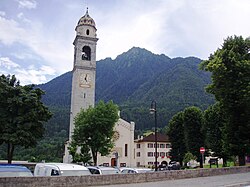 Tione di Trento - church