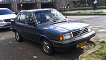 Volvo 360 tricorps (1986 - 1990).