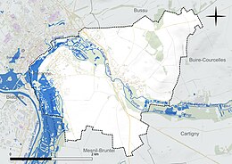 Carte en couleur présentant le réseau hydrographique de la commune