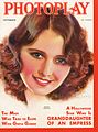 Barbara Stanwyck en couverture du Photoplay de septembre 1931.