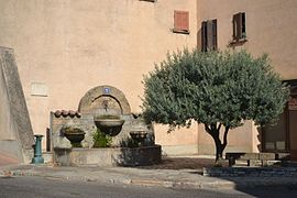 Fontaine.