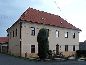 Čestín