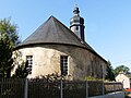 Evangelisch-lutherische Pfarrkirche mit Ausstattung und Kirchhof