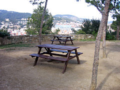 Picnic area, Putget park.