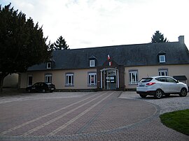 The town hall in Tours-en-Vimeu