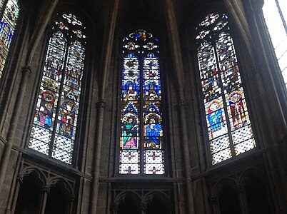 Apse windows depicting Saint Martial and Sainte Valérie among others