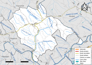 Carte en couleur présentant le réseau hydrographique de la commune