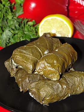 Image illustrative de l’article Sarma (plat)