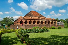 Le temple Rasmancha à Bishnupur, ancienne capitale d'un petit royaume, remarqué pour ses temples d'architecture bengalie.