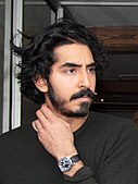 Dev Patel, En İyi Yardımcı Erkek Oyuncu kazananı