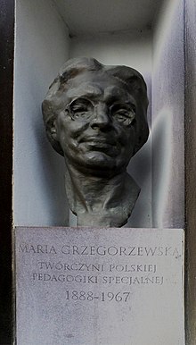 Sculpture of a woman's bust
