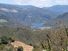 Presa de Valdesia