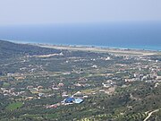 島の北西部、空港周辺