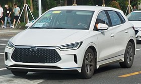 BYD e2