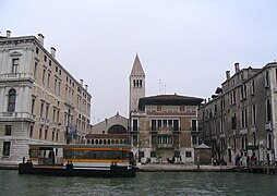 Vue de l'église San Samuele depuis le Grand Canal