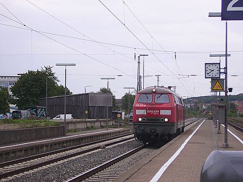 Bf Ochsenfurt mit BR225