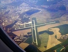 Pistes de l'aéroport M. R. Štefánik