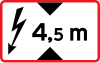 UA73: Overhead electricity lines at level crossing