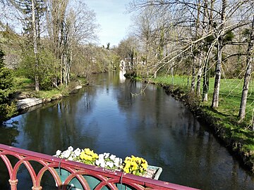 La Dronne à Épeluche (vue en direction de l'amont).