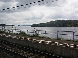 Värmeln vid Järnvägsstationen i Edane