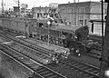 An NS 6000 with carriages near the yard on the east side of Amsterdam C.S. (13-12-1940)