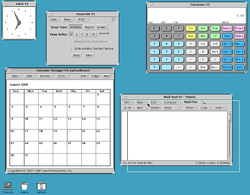 SunOS 4.1.4 上の OpenWindows 3 環境のスクリーンショット。時計、カレンダー マネージャ、電卓、メール ツールを実行している。