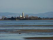 グラードの潟湖上に浮かぶバルバナ島