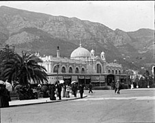 Le Café de Paris à Monte-Carlo, en avril 1899…