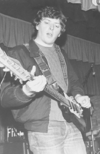 After nearly 16 years with the band, guitarist Craig Scanlon was fired from the Fall in late 1995.
