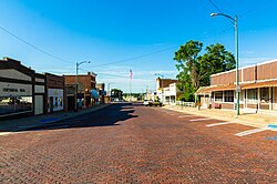 4th Street looking south in Deshler, July 2017