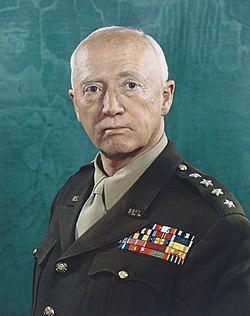 גנרל ג'ורג' פטון, תמונה רשמית במדי צבא ארצות הברית, 1945