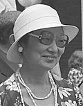 Mutsuko Miki, 1975.jpg
