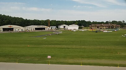 Airshow at Pioneer Airport