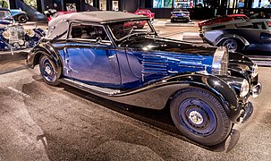 57 Cabriolet Vanvooren 1938 (Volante Museum).