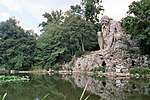 Statue im Park der Villa Demidoff