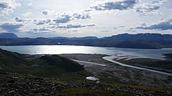 Le fjord de Tunulliarfik vu de la crête de Mellemlandet au-dessus de Narsarsuaq.