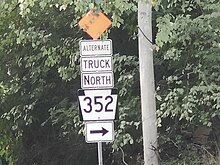 PA 352 Alternate Truck at its southern terminus.