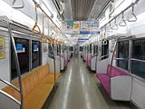 7020系 車内