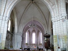 La nef de l'église en 2010.