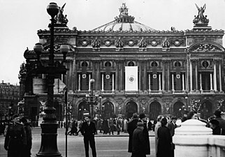 The Paris Opera decorated with swastikas for a festival of German music, 1941 (Bundesarchiv)