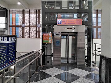 Kavi Subhash metro station interchange lift