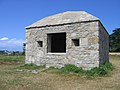 Un magasin à poudre sur l'île de Batz, batterie à l'est de l'île.