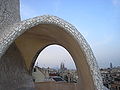 A Sagrada Família vista da Casa Milà.